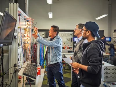 UVV Prüfung für elektrische Betriebsmittel – Sicherheit und gesetzliche Vorschriften