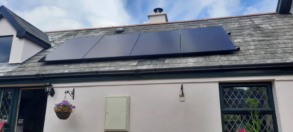 Photovoltaik für Unternehmen: Energiekosten senken